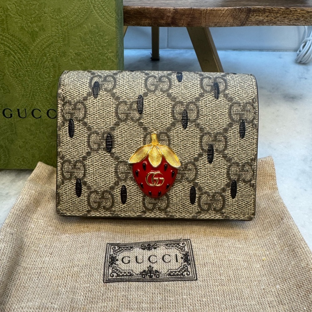 Limited Edition Gucci Supreme Strawberry Compact Wallet